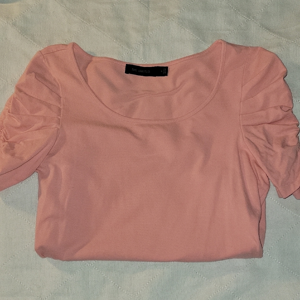 The LIMITED ~  Pink Puff Sleeve Ruched Blouse